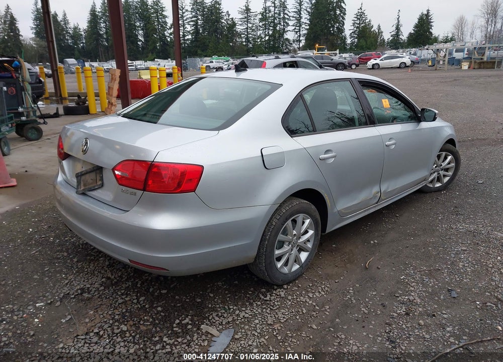 2011 VOLKSWAGEN JETTA 2.5L SE VIN: 3VWDZ7AJXBM344410