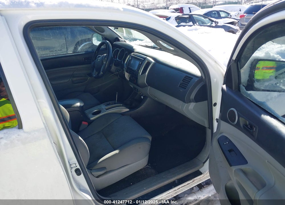 2015 TOYOTA TACOMA VIN: 3TMMU4FN2FM086885