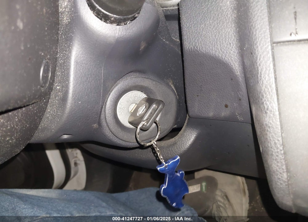 2009 NISSAN VERSA 1.8S VIN: 3N1BC13E69L412195