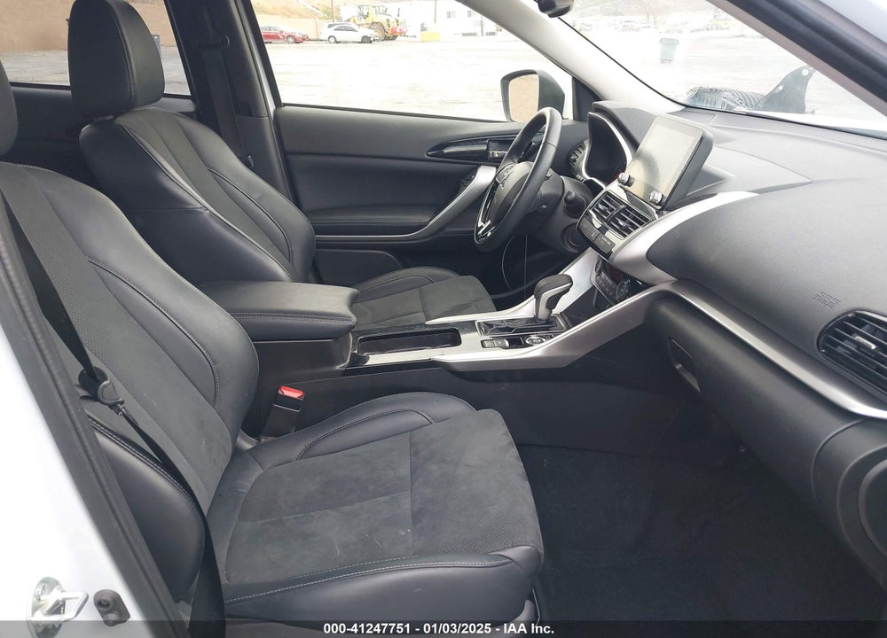 2024 MITSUBISHI ECLIPSE CROSS SE S-AWC/SEL S-AWC VIN: JA4ATWAA3RZ007629