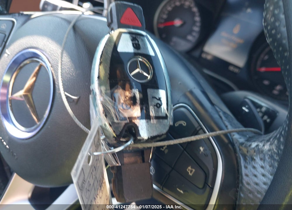 2017 MERCEDES-BENZ C 300 VIN: WDDWJ4JBXHF337529