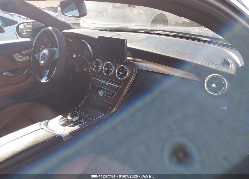 2017 MERCEDES-BENZ C 300 VIN: WDDWJ4JBXHF337529