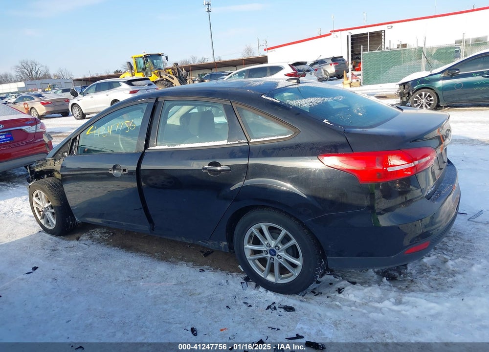 2016 FORD FOCUS SE VIN: 1FADP3F28GL267070
