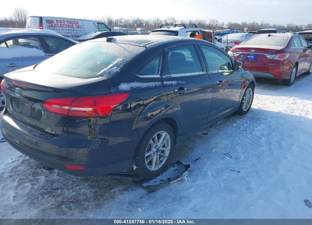 2016 FORD FOCUS SE VIN: 1FADP3F28GL267070