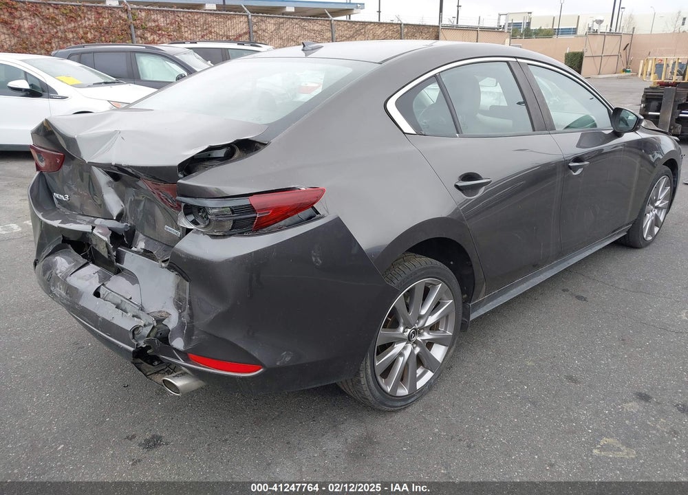 2019 MAZDA 3 PREFERRED PACKAGE VIN: 3MZBPADL7KM110913