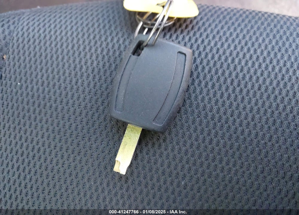 2014 FORD FOCUS VIN: 1FADP3F21EL317448