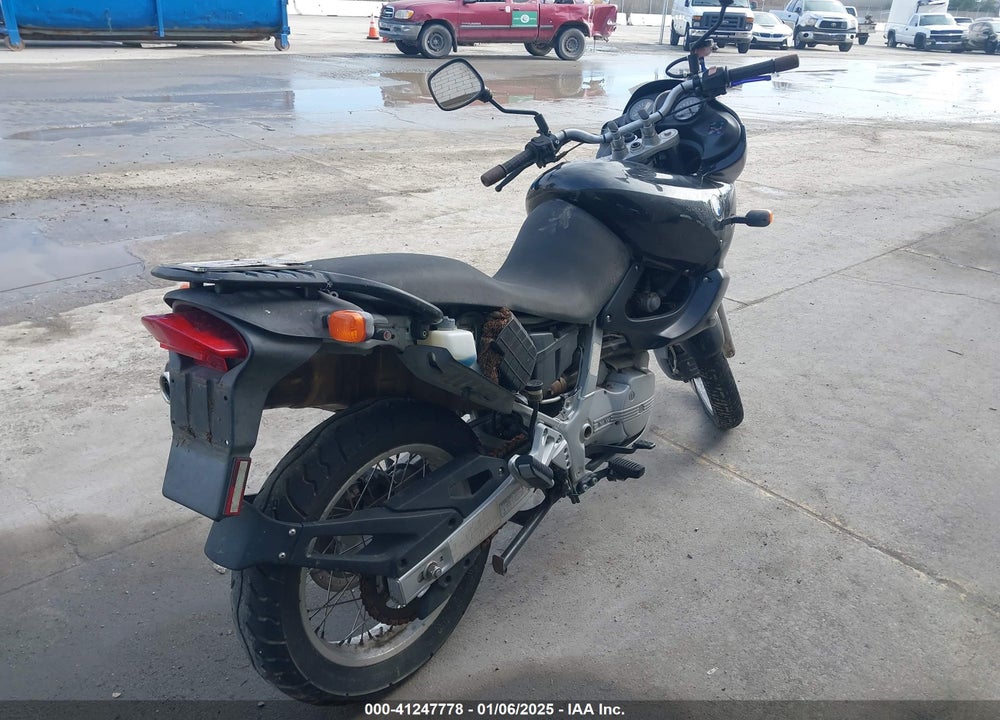 1997 BMW F650 ST VIN: WB10168A9VXA40010