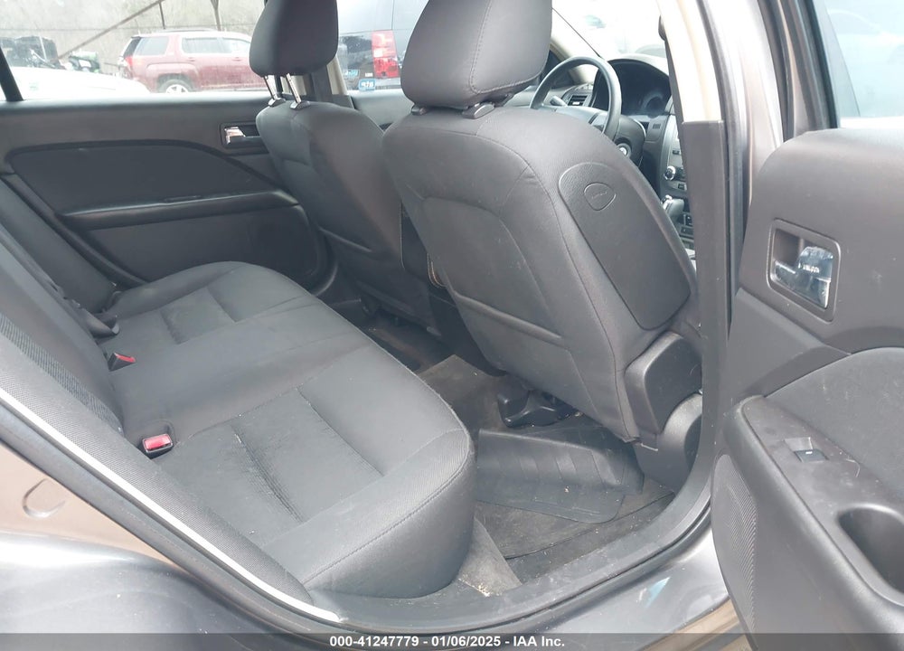 2010 FORD FUSION SE VIN: 3FAHP0HGXAR380701