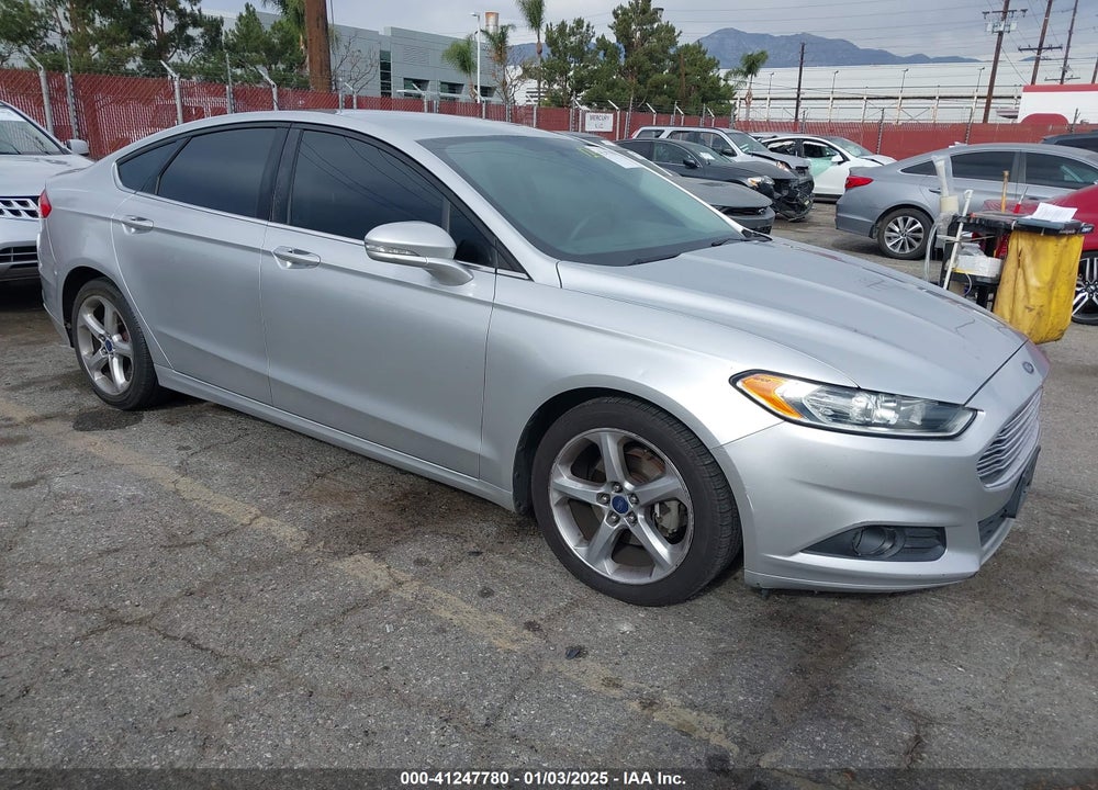2016 FORD FUSION SE VIN: 3FA6P0HD9GR124815