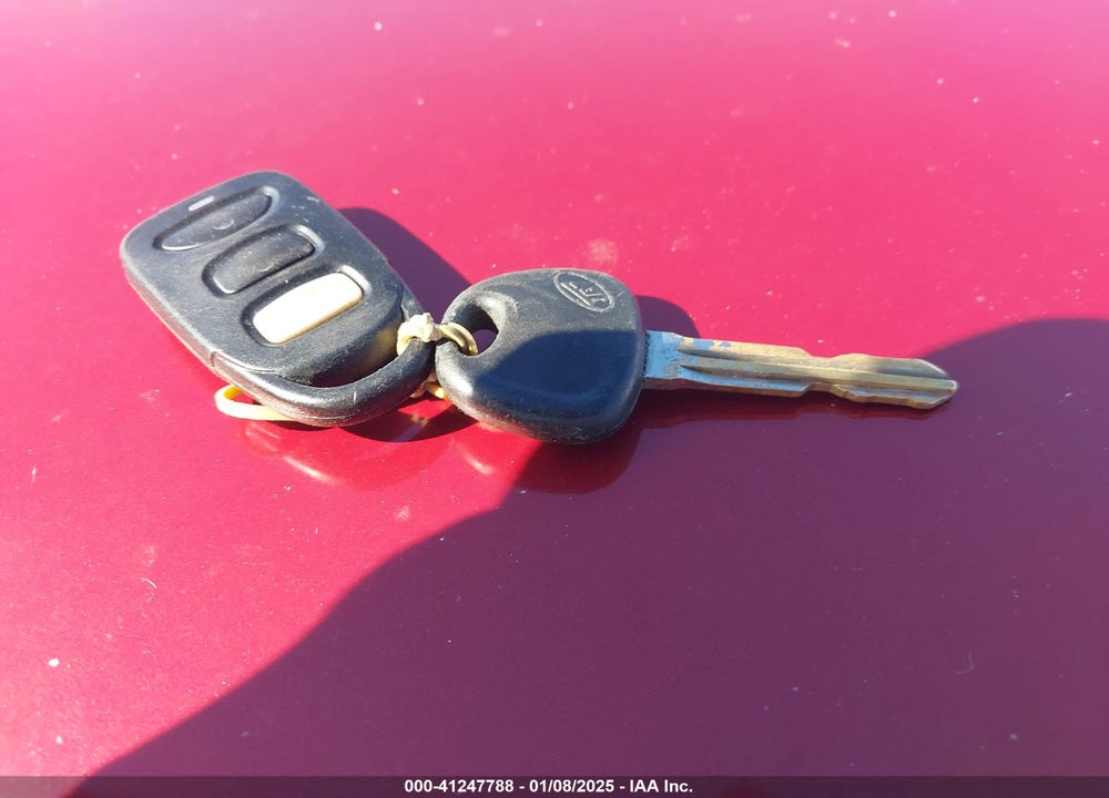 2011 KIA FORTE EX VIN: KNAFU4A20B5448392
