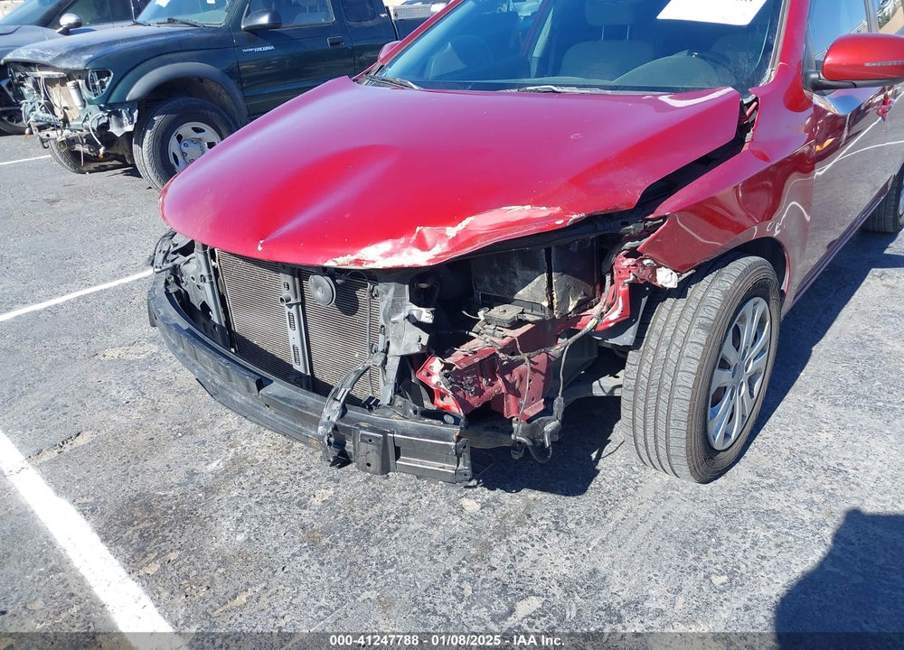 2011 KIA FORTE EX VIN: KNAFU4A20B5448392