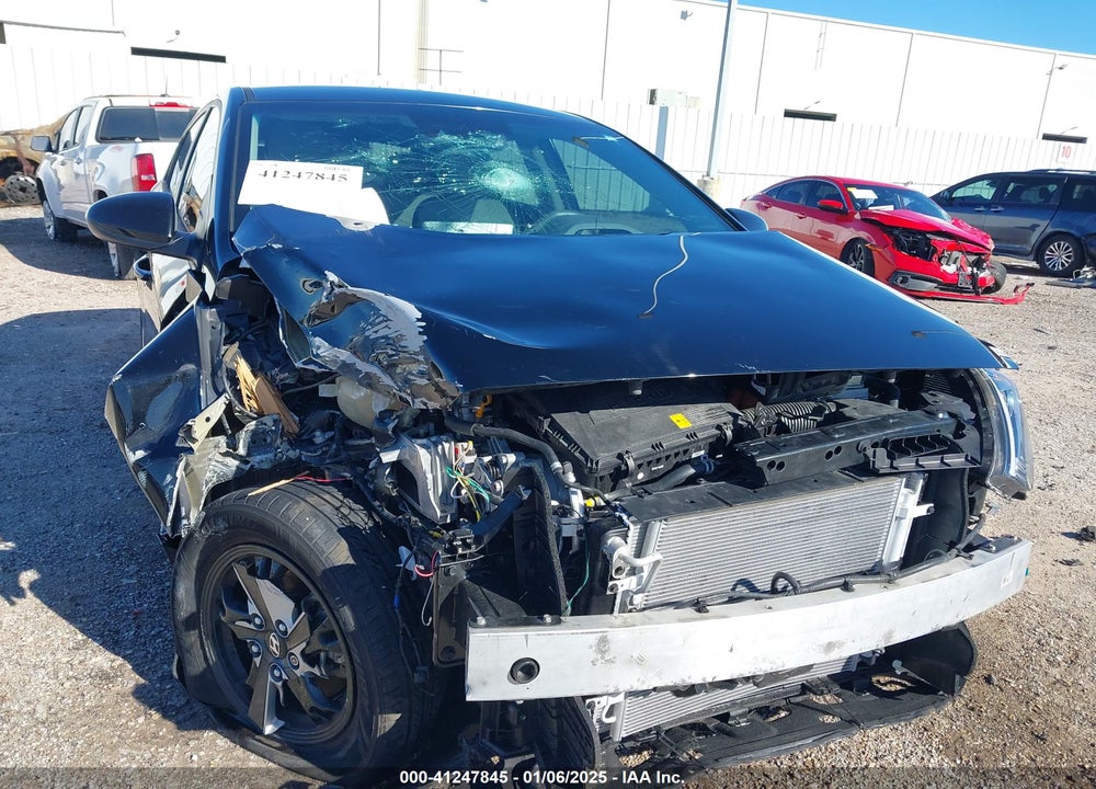 2022 HYUNDAI IONIQ HYBRID BLUE VIN: KMHC65LC9NU281225