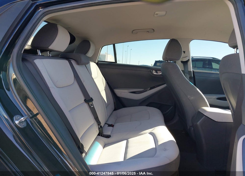 2022 HYUNDAI IONIQ HYBRID BLUE VIN: KMHC65LC9NU281225