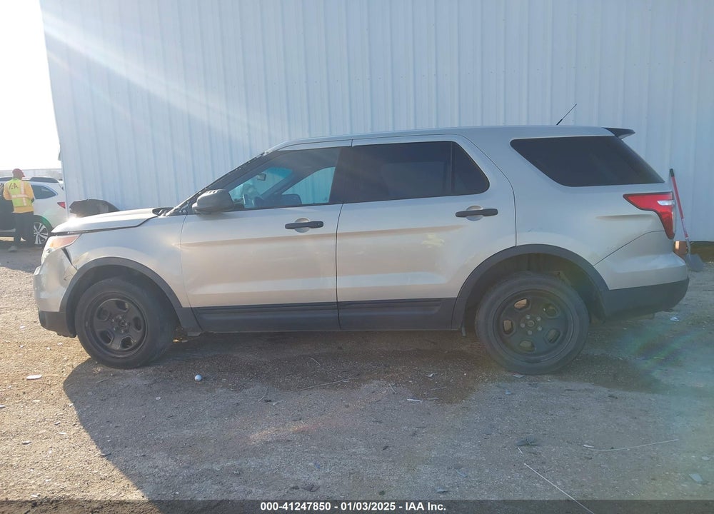 2015 FORD POLICE INTERCEPTOR VIN: 1FM5K8AR5FGC41897