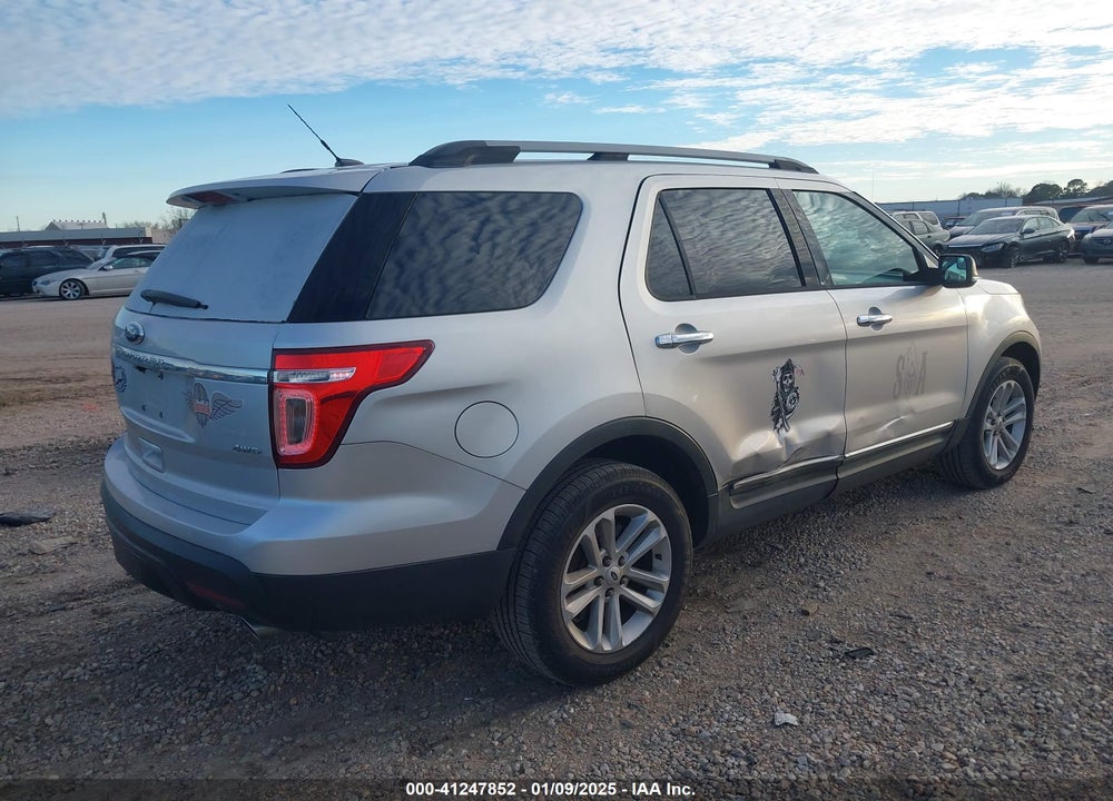 2013 FORD EXPLORER XLT VIN: 1FM5K8D89DGC86664