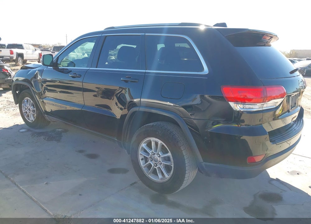 2019 JEEP GRAND CHEROKEE LAREDO E 4X2 VIN: 1C4RJEAG2KC835662