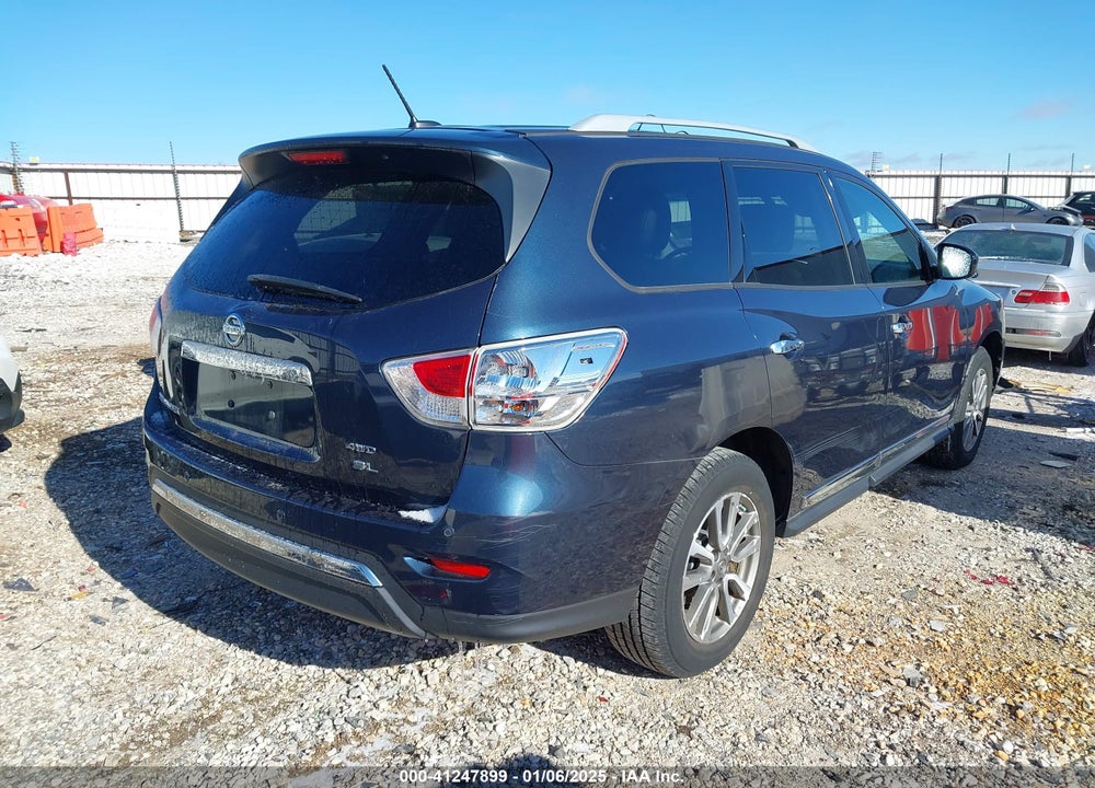 2013 NISSAN PATHFINDER SL VIN: 5N1AR2MM8DC663352