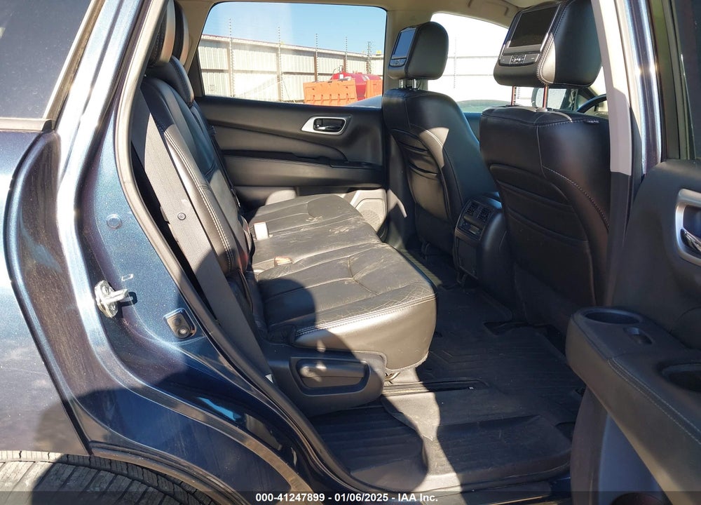 2013 NISSAN PATHFINDER SL VIN: 5N1AR2MM8DC663352
