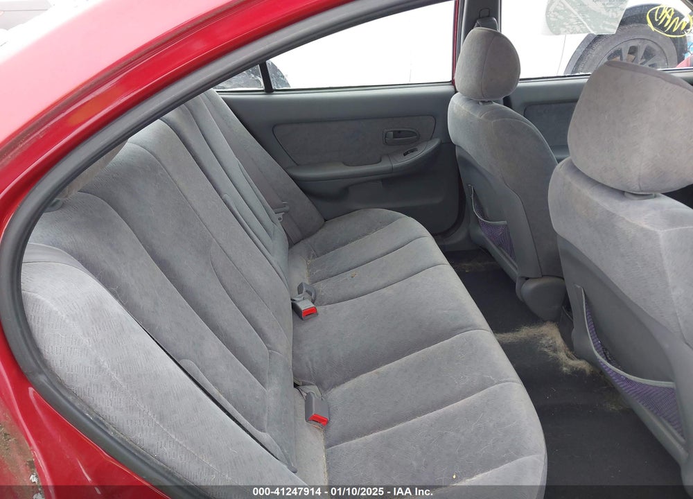2005 HYUNDAI ELANTRA GLS/GT VIN: KMHDN46D85U144847