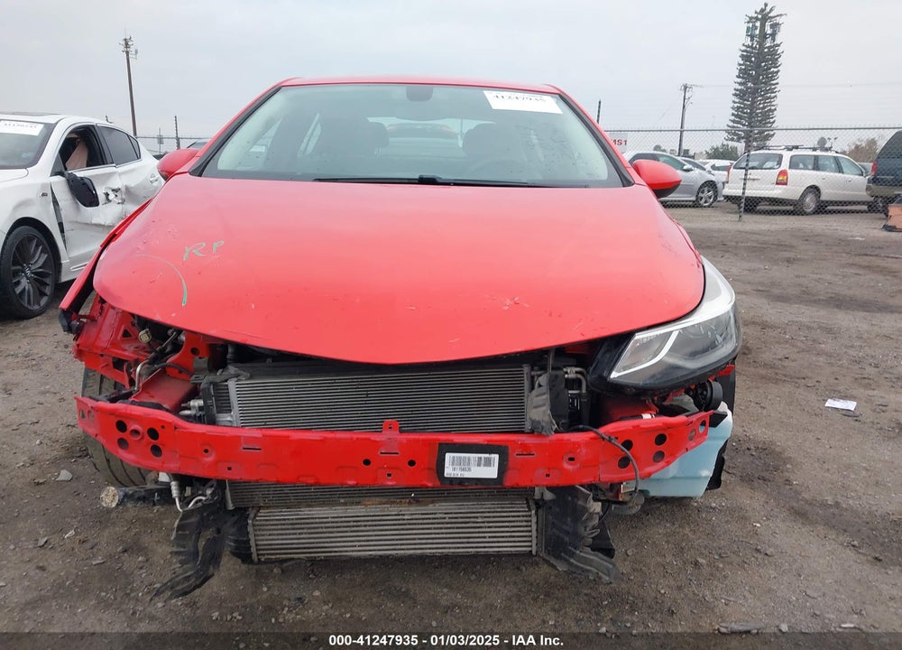2018 CHEVROLET CRUZE LT AUTO VIN: 1G1BE5SM7J7156674
