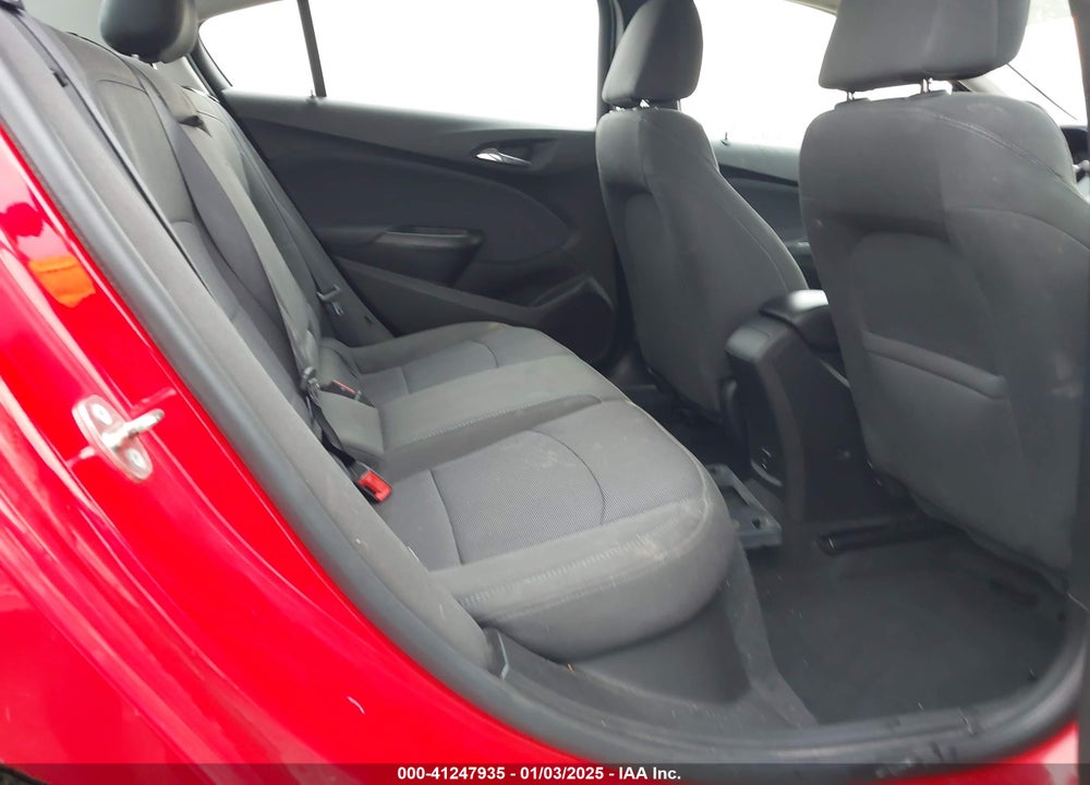 2018 CHEVROLET CRUZE LT AUTO VIN: 1G1BE5SM7J7156674
