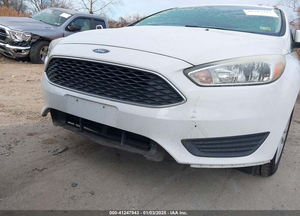 2017 FORD FOCUS SE VIN: 1FADP3F20HL291090
