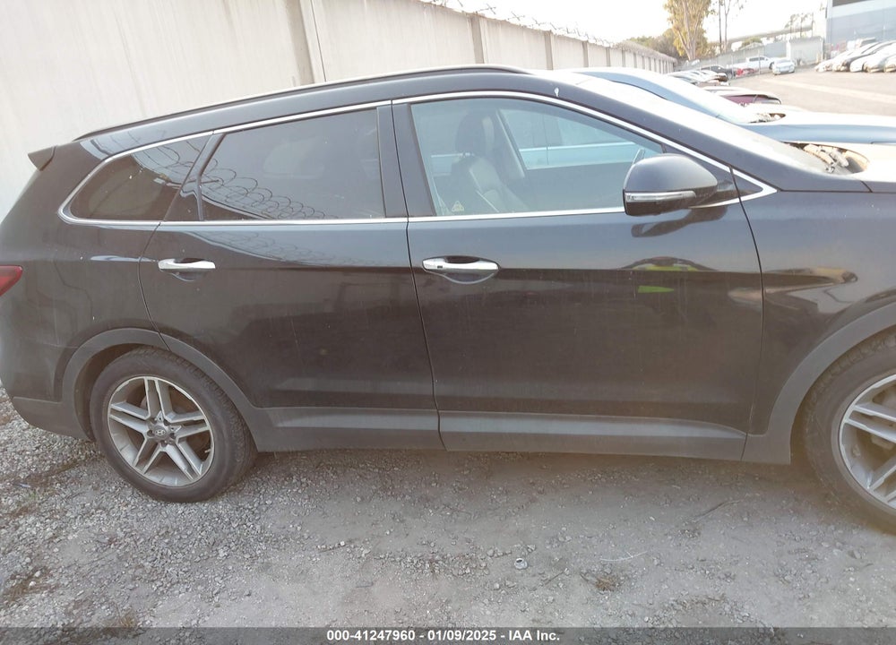 2017 HYUNDAI SANTA FE SE ULTIMATE VIN: KM8SR4HF3HU199656