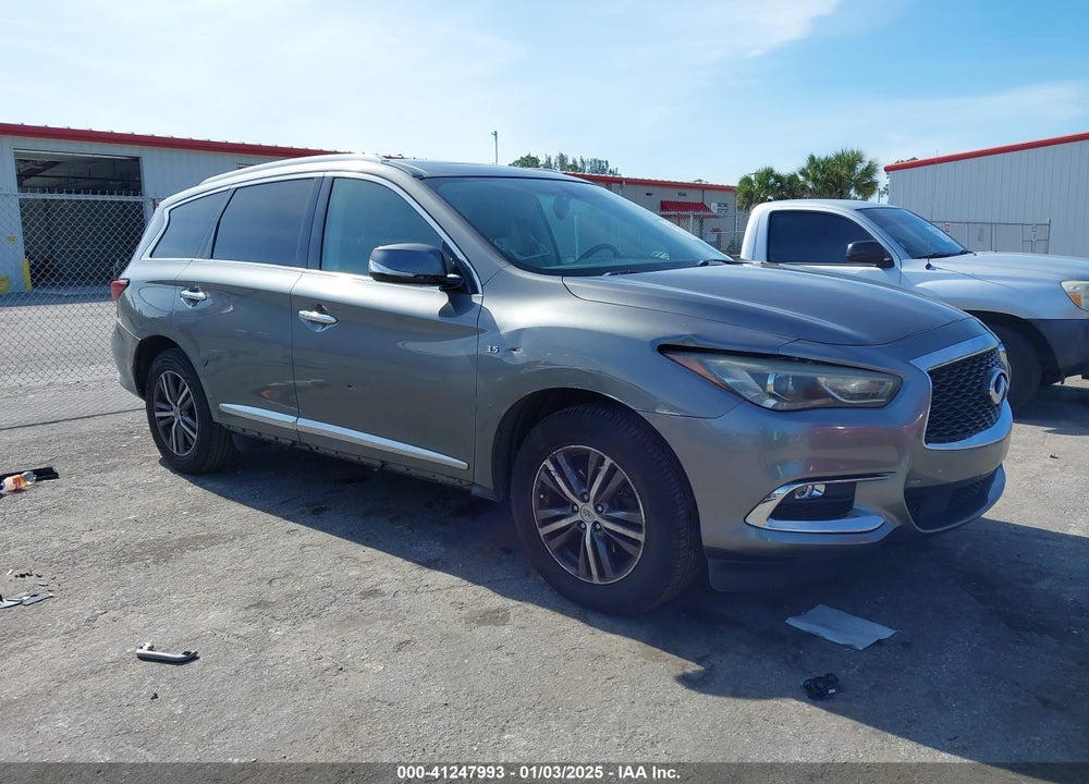 2018 INFINITI QX60 VIN: 5N1DL0MN8JC512082