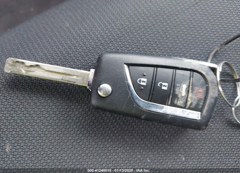 2022 TOYOTA COROLLA LE VIN: 5YFEPMAE7NP342920