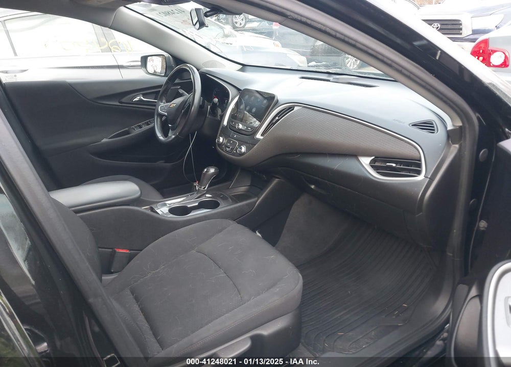 2019 CHEVROLET MALIBU RS VIN: 1G1ZG5ST0KF194755