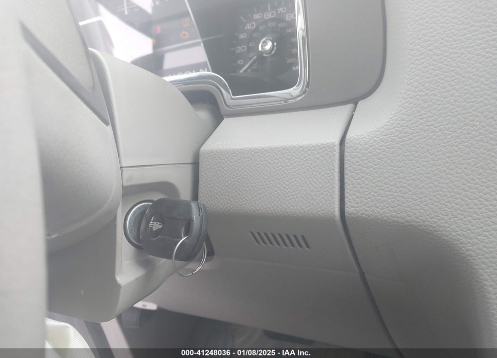 2012 LINCOLN NAVIGATOR L VIN: 5LMJJ3J53CEL07904