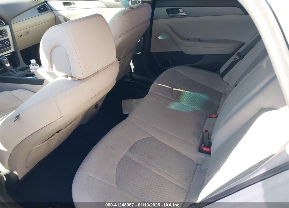 2017 HYUNDAI SONATA VIN: 5NPE24AFXHH555949