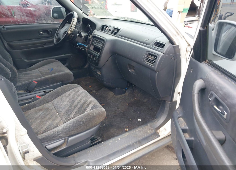 2001 HONDA CR-V EX VIN: JHLRD18691C013391