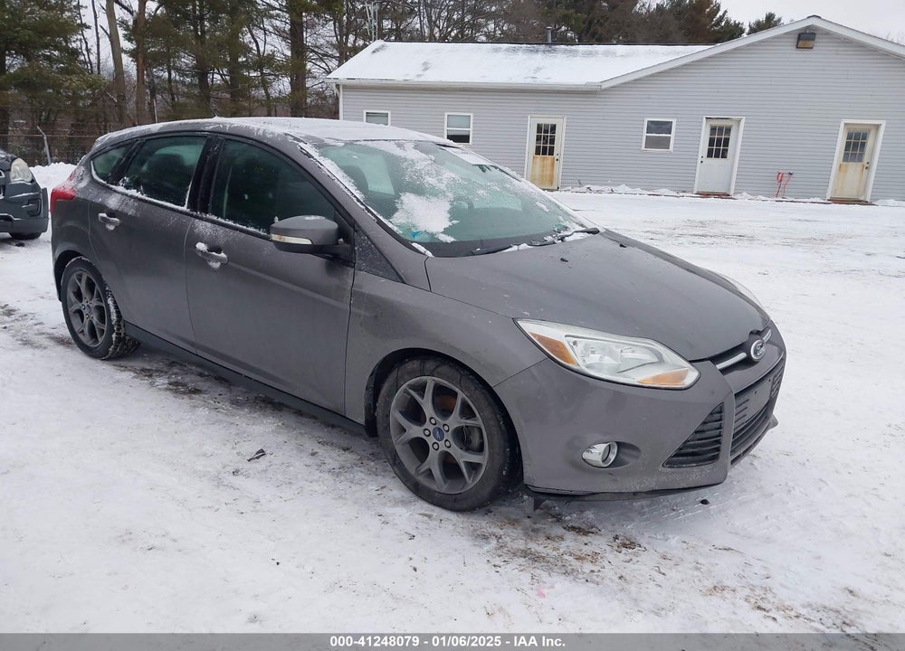 2014 FORD FOCUS SE VIN: 1FADP3K29EL251060