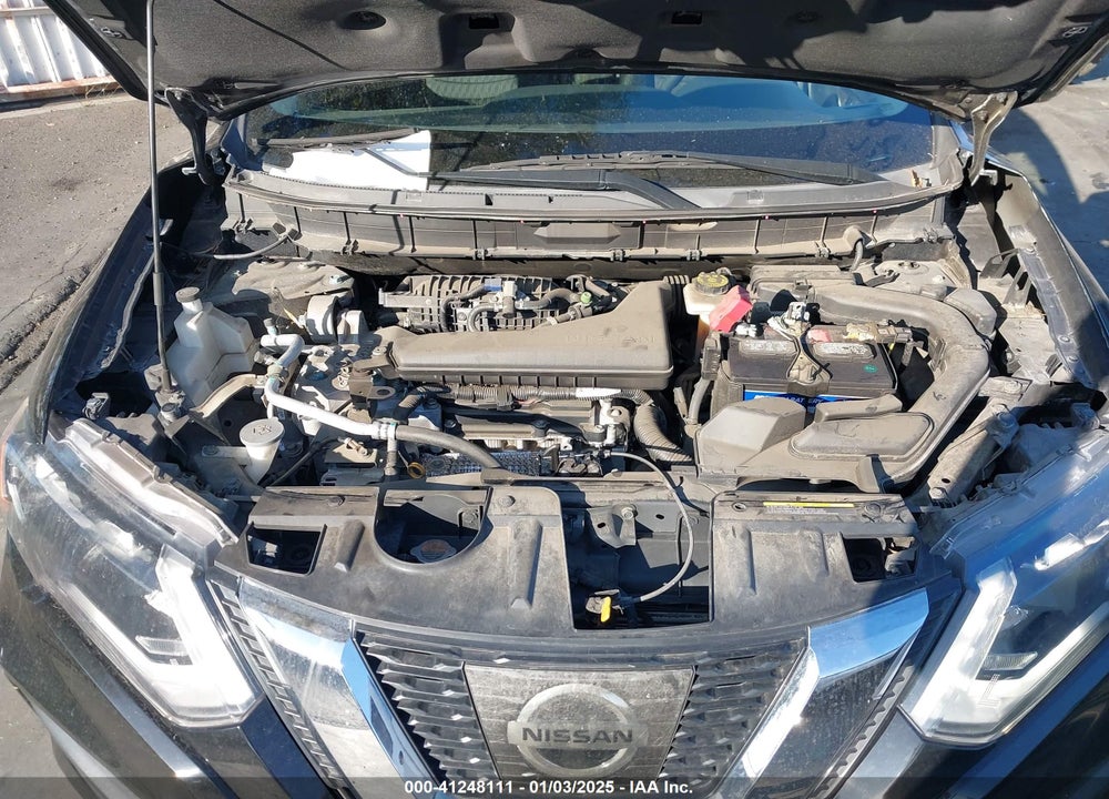 2017 NISSAN ROGUE SV VIN: KNMAT2MT0HP612326