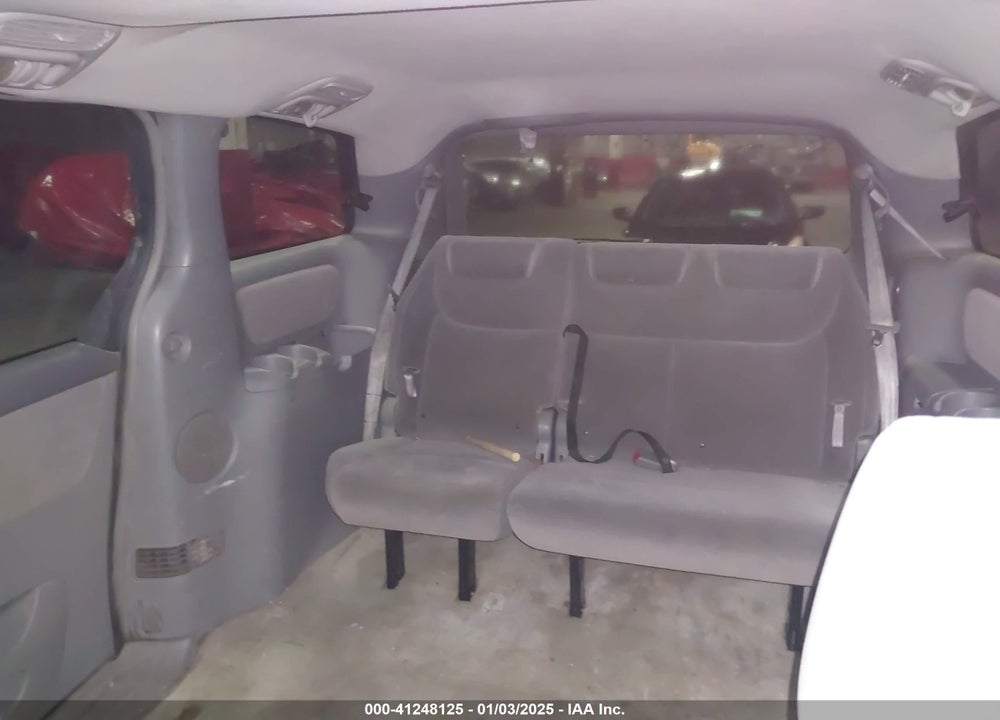 2006 TOYOTA SIENNA LE VIN: 5TDBA23C66S070647