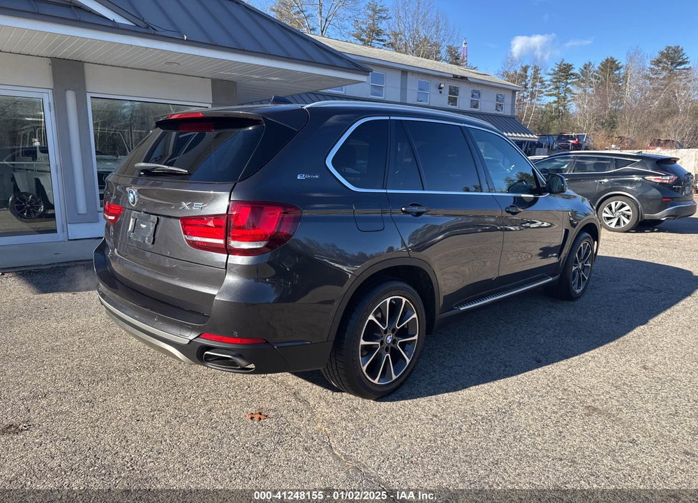 2017 BMW X5 XDR40E VIN: 5UXKT0C54H0S80250