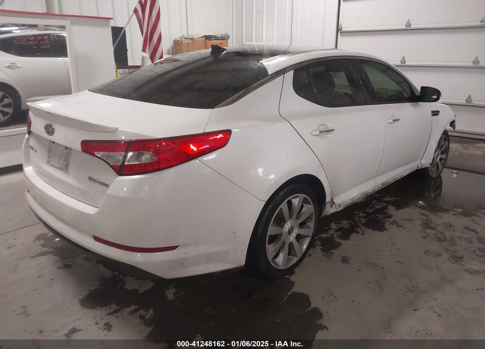 2012 KIA OPTIMA VIN: 5XXGR4A64CG016185