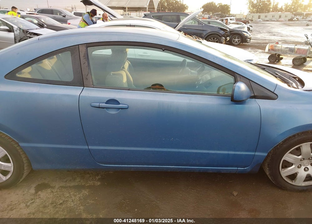 2008 HONDA CIVIC LX VIN: 2HGFG12698H570570