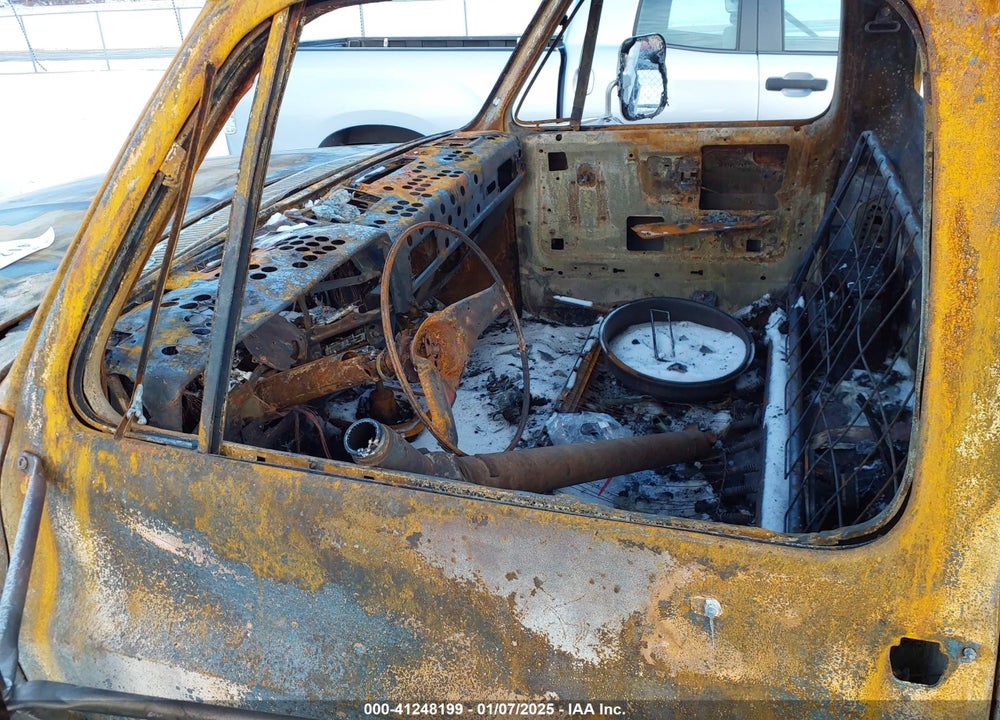 1986 CHEVROLET C30 VIN: 1GBHC34W4GS149802