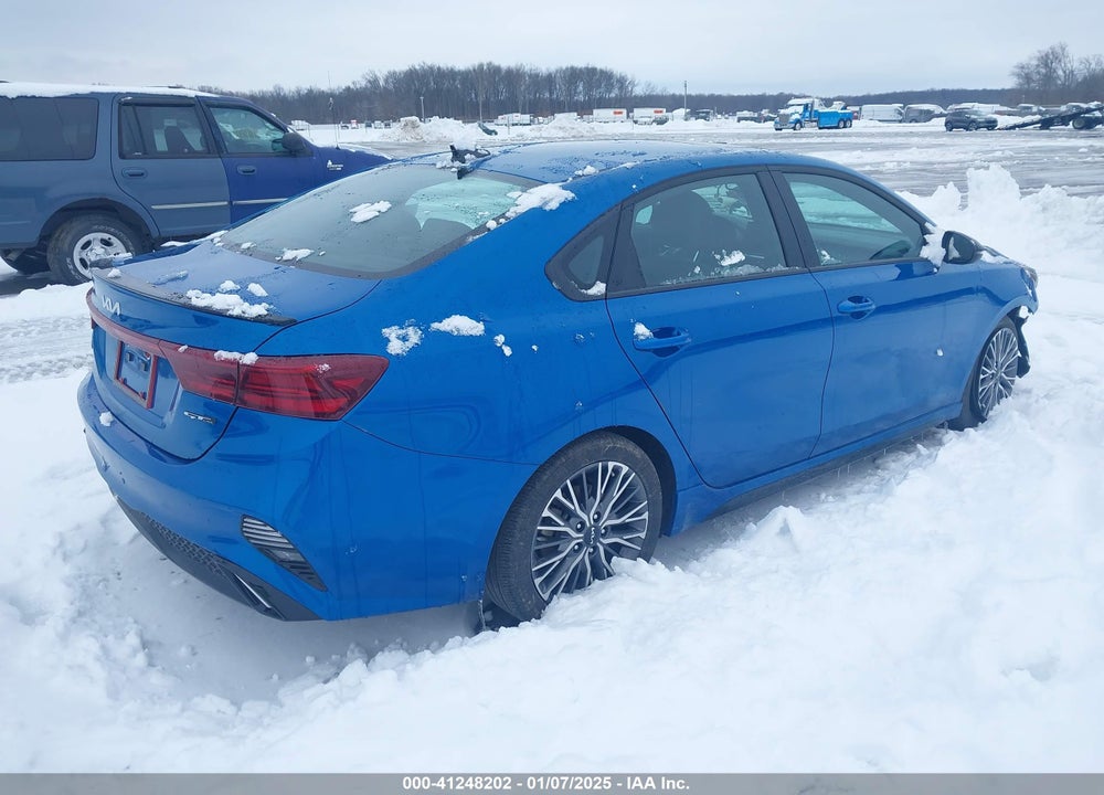 2022 KIA FORTE GT LINE VIN: 3KPF54AD0NE509315