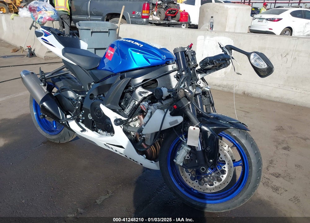 2024 SUZUKI GSX-R600 VIN: JS1GN7FA1R7100714