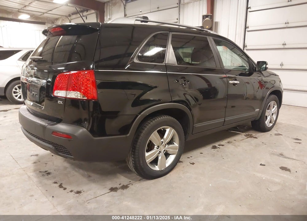 2012 KIA SORENTO EX VIN: 5XYKUDA65CG233345