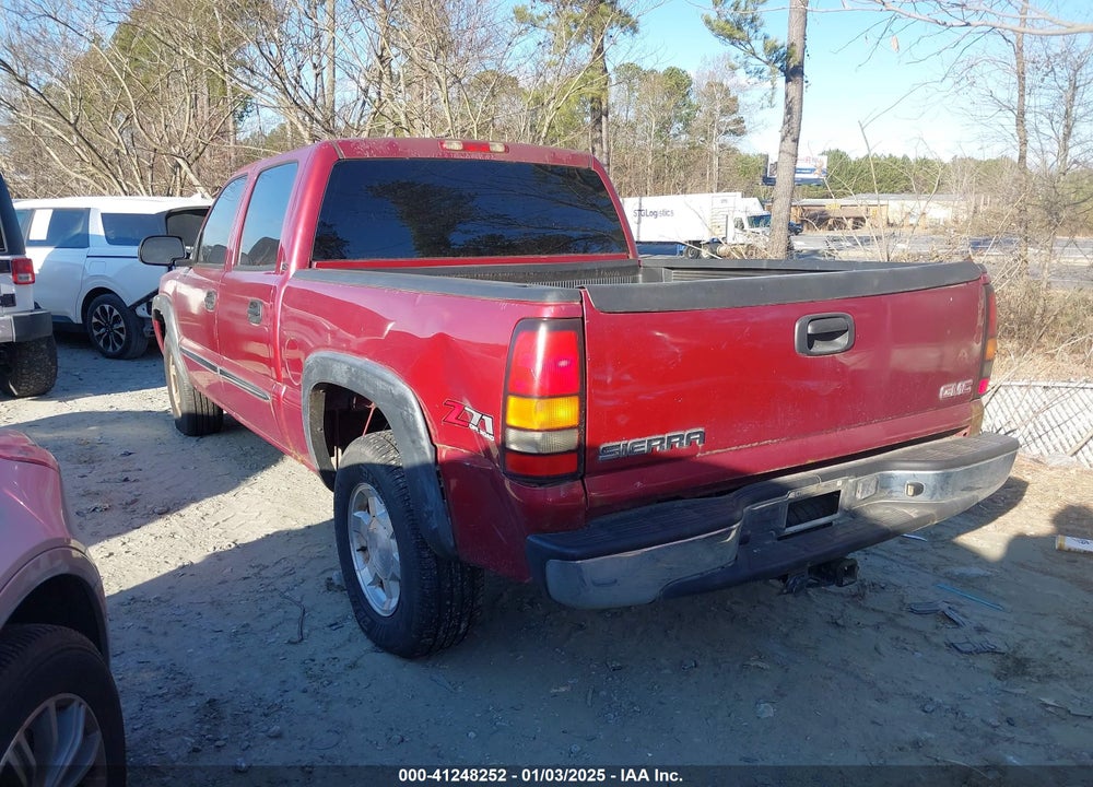 2005 GMC SIERRA 1500 SLE VIN: 2GTEK13T651186652