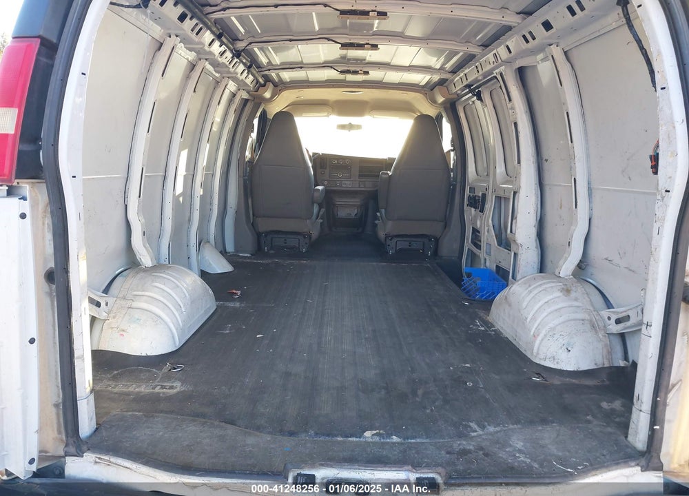 2016 CHEVROLET EXPRESS 2500 WORK VAN VIN: 1GCWGAFFXG1131822