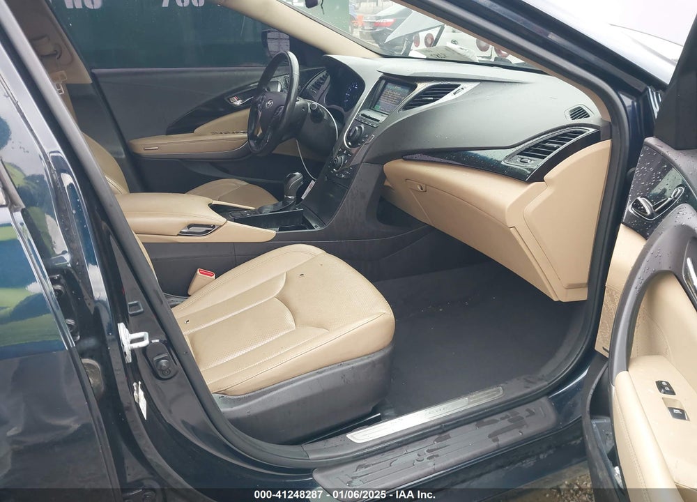 2013 HYUNDAI AZERA VIN: KMHFG4JG5DA218441