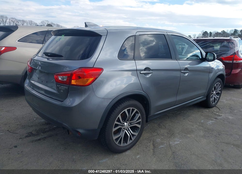 2017 MITSUBISHI OUTLANDER SPORT 2.4 SE VIN: JA4AP3AW8HZ064826