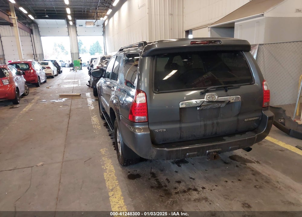 2007 TOYOTA 4RUNNER SR5 V6 VIN: JTEBU14R770124302