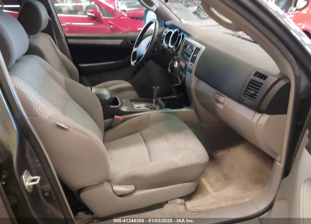 2007 TOYOTA 4RUNNER SR5 V6 VIN: JTEBU14R770124302