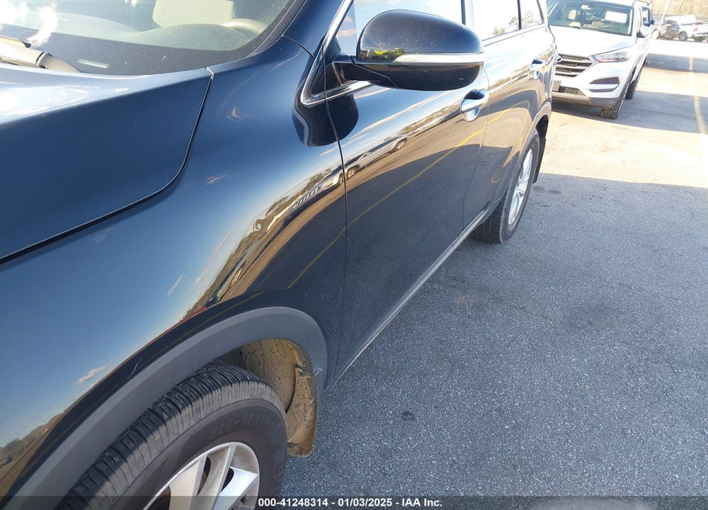 2017 KIA SORENTO 2.4L L VIN: 5XYPG4A32HG283243